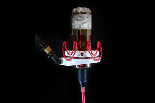 The Saint Jean Baptiste Vintage FET Microphone  The Saint Jean Baptiste Vintage FET Microphone